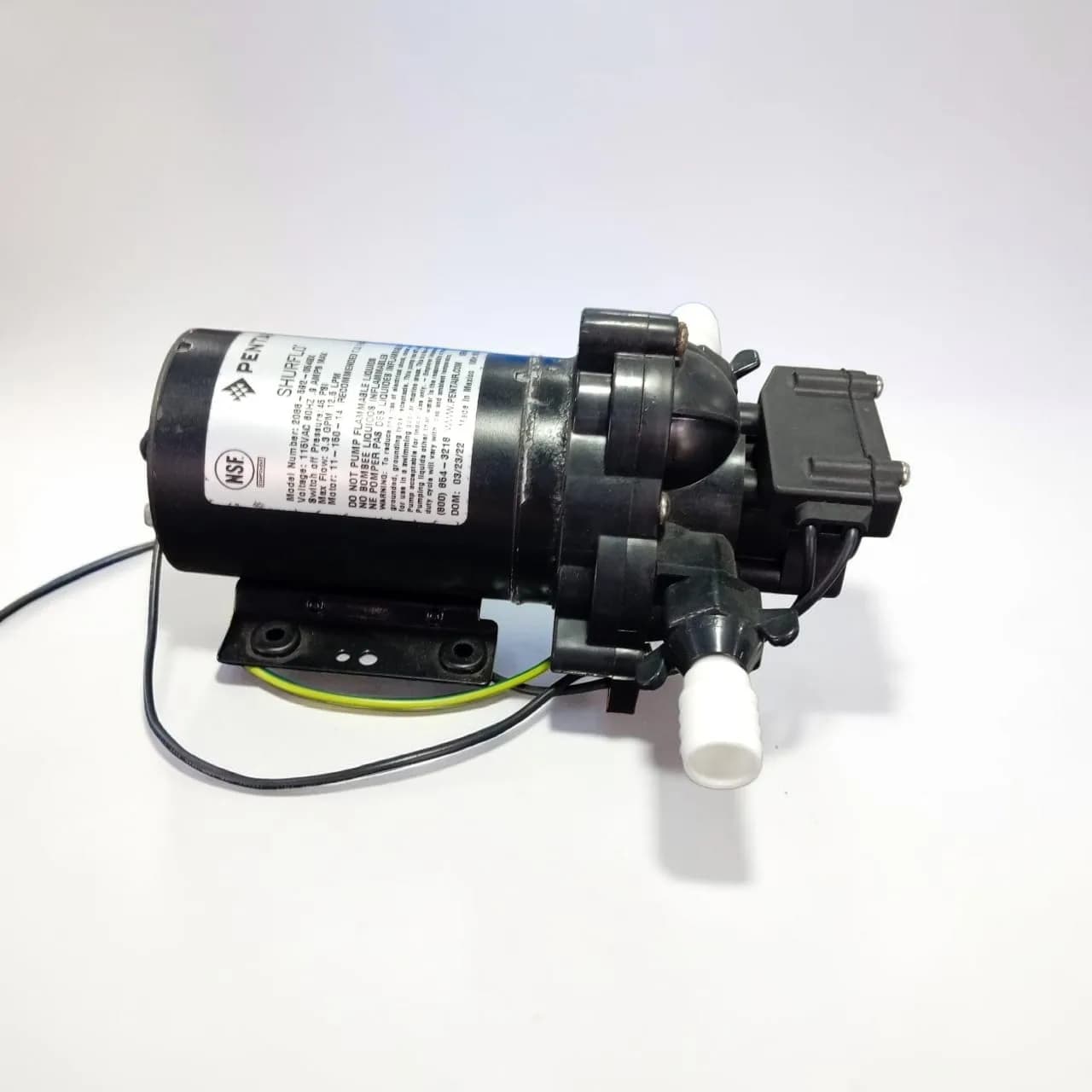 BOMBA EN LINEA SHURFLO ORO 115V